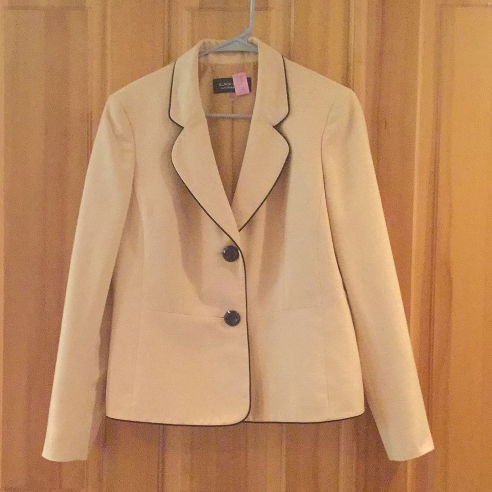 Yellow with black piping Black Label blazer